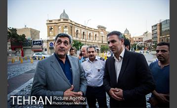 بازدید شهردار تهران از خسارت آتش سوزی اخیر میدان حسن آباد 16