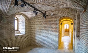 عمارت ظهیرالاسلام 24