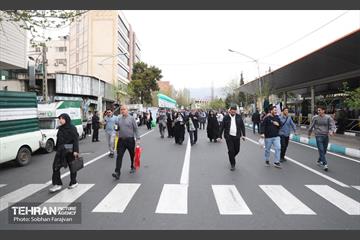 خدمت‌رسانی شهرداری تهران به نمازگزاران عید فطر در مصلی تهران 20