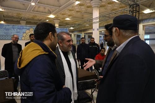 میز خدمت شهرداری تهران در نماز جمعه 28