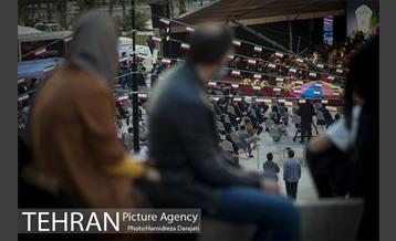 اجرای کنسرت سالار عقیلی در باغ کتاب 18