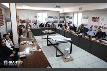 جلسه انتخاب معماری پروژه حیاط تهران 30