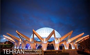 Mina Dome Skyscraper / Shayan Mehrabi