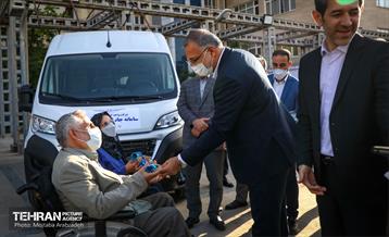 مراسم ورود ۲۰ ون‌ ویژه به ناوگان خدمات‌رسانی به معلولان و جانبازان 9