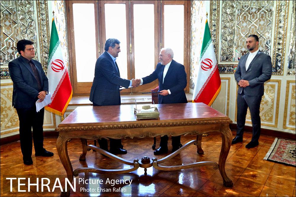 امضای تفاهمنامه بین شهرداری تهران و وزارت امورخارجه 8