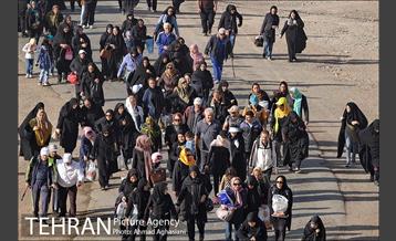 مراسم کوهپیمایی خانوادگی در کوه بی بی شهربانو 15