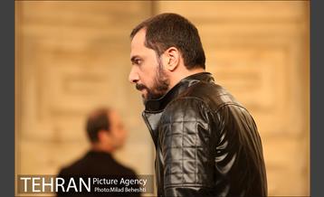 نمایش پسران تاریخ‎ 16