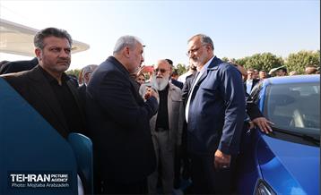 آیین بهره‌برداری از ۱۵ ایستگاه شارژ خودروهای برقی 10