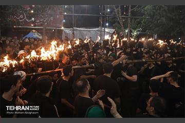 آیین مشعل‌گردانی در دولت آباد تهران 10