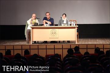 اکران و نقد فیلم سینمایی رگ خواب در دانشگاه امیرکبیر‎ 12