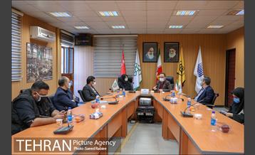 بازدید عضو شورای شهر از ایستگاه مترو یادگار امام(ه) 2