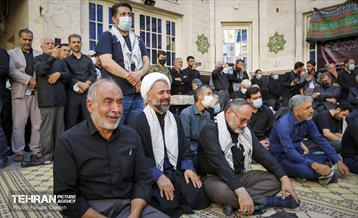 مراسم تشییع و خاکسپاری لاله های زهرایی در منطقه 5