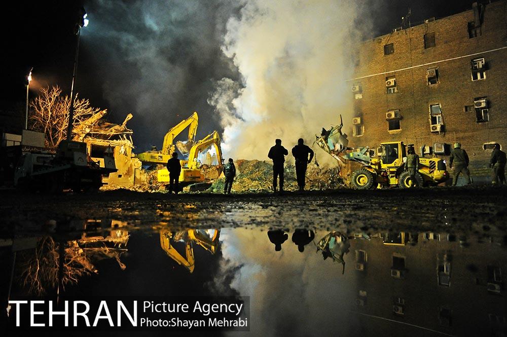 چهارمین روز آواربرداری ساختمان پلاسکو-3 21