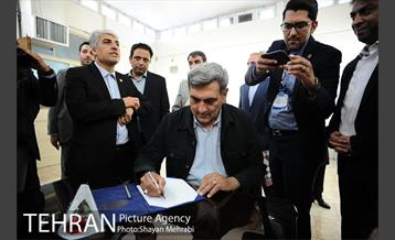 بازدید شهردار تهران از شیرخوارگاه ترکمانی 22