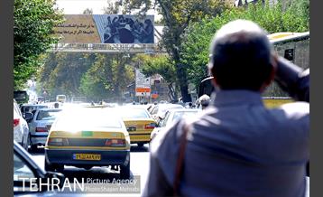 نصب تصاویر مربوط به دوران دفاع مقدس در معابر پایتخت 3