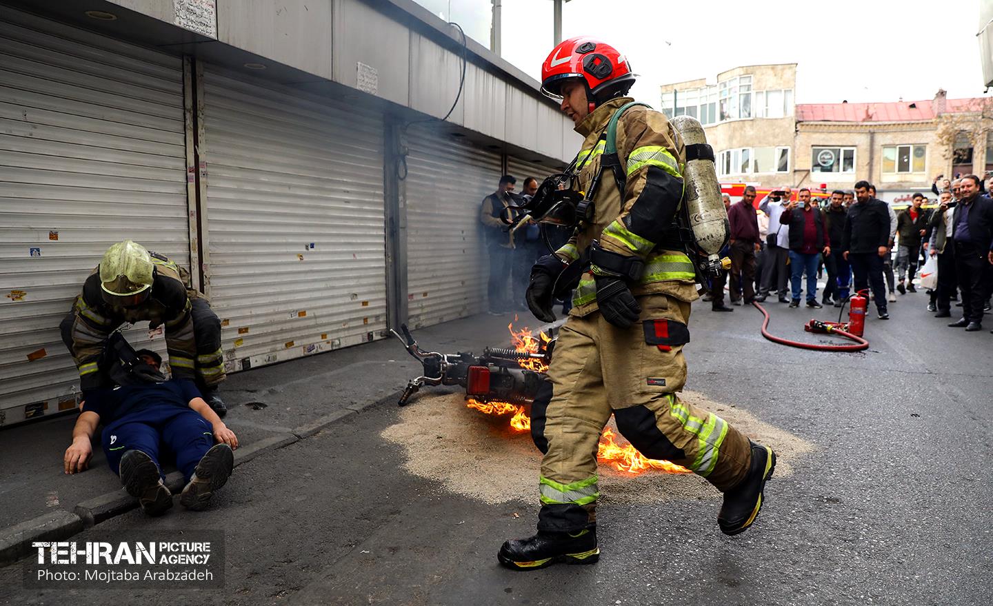 مانور عملیاتی حریق و نجات با محوریت فروریزش 18