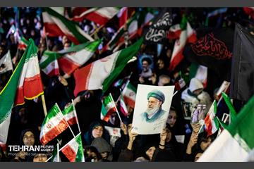 مراسم عزاداری شهادت رهبر انقلاب اسلامی در میدان شهدای هفتم تیر 12