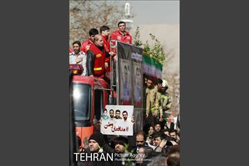 بدرود قهرمانان شهر-1 14