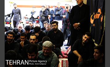 مراسم عزاداری ظهر تاسوعا و شب عاشورای حسینی (ع) 8