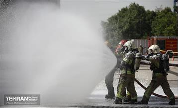 بازدید رییس مدیریت بحران کشور از مرکز آموزش آتش‌نشانی شهرداری تهران 15