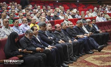 نخستین نشست تخصصی شهرداران شب تهران 60