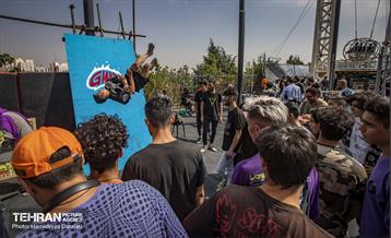 مسابقات پارکور فری استایل  4