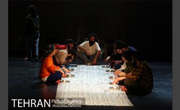 نمایش شیهیدن 15