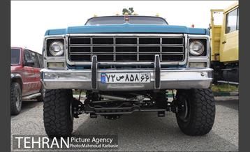 بزرگترین همایش اتومبیلهای دو دیفرانسیل تهران‎ 3