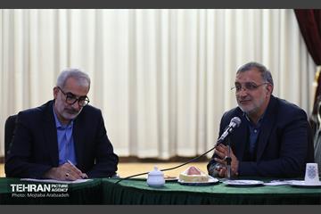 دیدار وزیر آموزش و پرورش با شهردار تهران 4