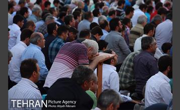 اقامه نماز عید فطر امامزاده صالح 20