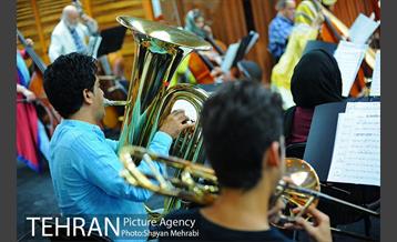 تمرین سمفونی ایثار و مقاومت 15