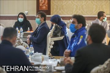 مراسم درختکاری به مناسبت یادبود همکاران جانباخته کرونا در شهرداری تهران 8