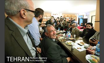 کتابگردی با احمد مسجدجامعی 19