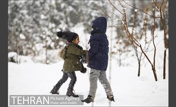 تفریحات برفی در پارک پردیسان تهران 9