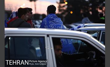 دربی تیم های استقلال و پرسپولیس 12