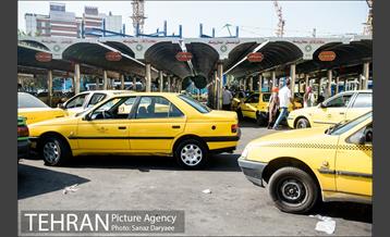 پایانه تاکسیرانی میدان ونک 6