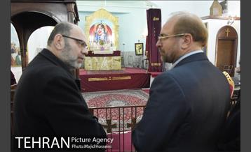 دیدار شهردار تهران با خانواده شهدا و جانبازان ارامنه در کلیسای ارامنه وارطان مقدس 6