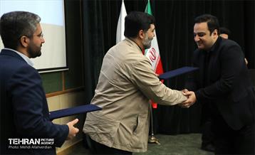 تقدیر از عوامل اجرایی کلان پروژه‌های منطقه ۹ 3