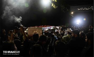 تشیع شهید پلیس در هیأت رایة العباس(ع) 1