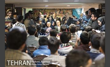 چهارمین دوره کتابگردی با حضور احمد مسجدجامعی‎ 6