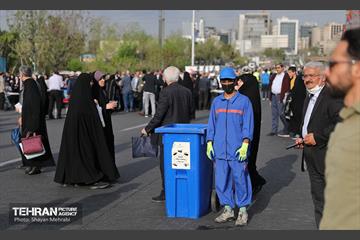 خدمات‌رسانی شهرداری تهران در نماز عید فطر مصلی تهران 36
