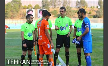 دیدار تیم‌های سایپا و استقلال تهران در لیگ برتر فوتبال ایران 24