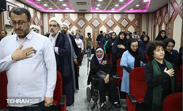 دیدار معاون مالی و اقتصاد شهری شهرداری تهران با نخبگان و فرهیختگان منطقه 19 36