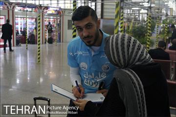 حال خوب استقلالی ها در راه اصفهان