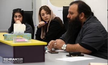 اولین روز داوری محصولات ارائه شده به کندو 9