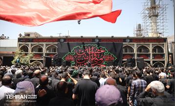 عزاداری ظهر عاشورا در امامزاده صالح (ع) 46