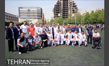 دیدار رسانه ورزش و پیشکسوتان تیم ملی فوتبال ایران به نفع سیل زدگان 9