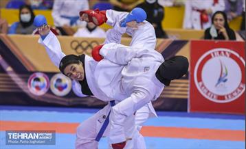 مسابقات انتخابی تیم ملی کاراته زنان 21