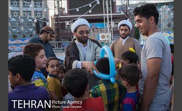 اجرای کرسی های تلاوت قرآن ویژه ماه مبارک رمضان در میدان امام حسین 16