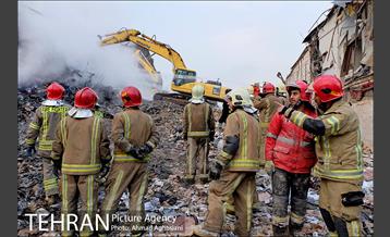 سومین روز عملیات امداد ونجات حادثه پلاسکو -2 1